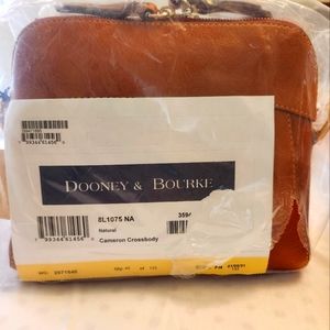 NWT Dooney & Bourke Florentine Cameron Crossbody, Natural